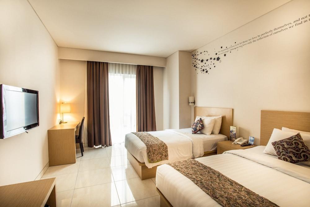 เดอะ ทูสิตา โฮเต็ล Hotel กูตา ภายนอก รูปภาพ