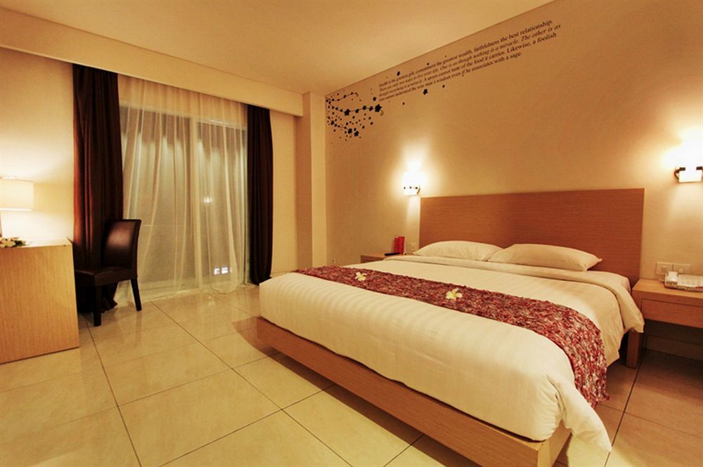 เดอะ ทูสิตา โฮเต็ล Hotel กูตา ภายนอก รูปภาพ